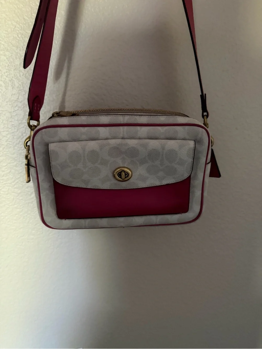 Coach White and Hot Pink Leather Crossbody Camera Bag